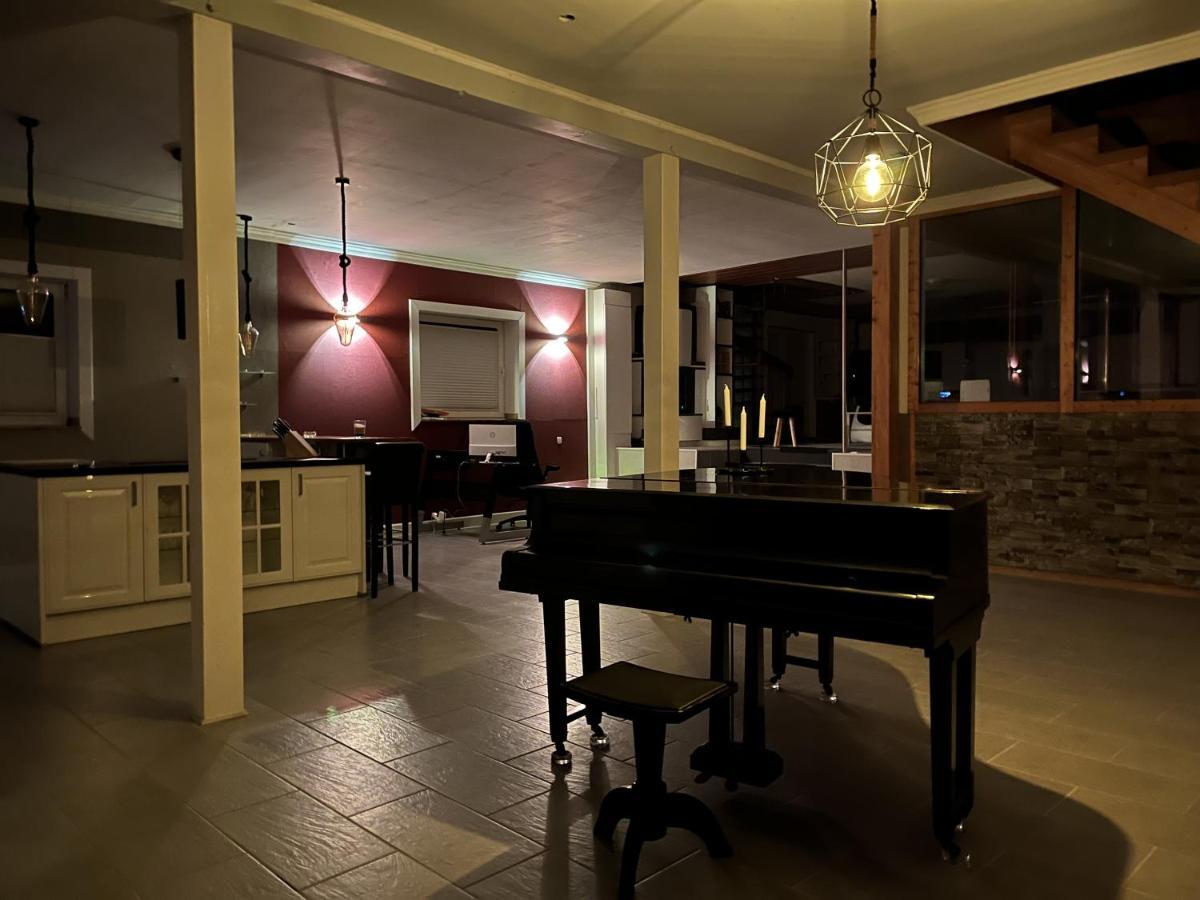 Traumscheune Mit Pool, Kamin Und Privatem Linnich
