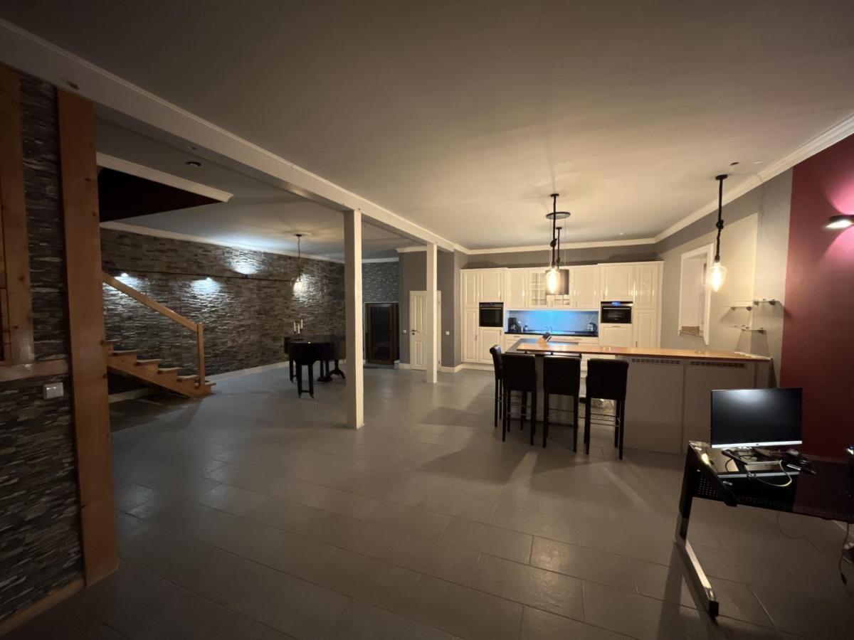 Villa Traumscheune Mit Pool, Kamin Und Privatem Linnich